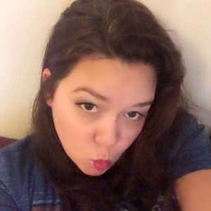 Meet your Posher, Wendy